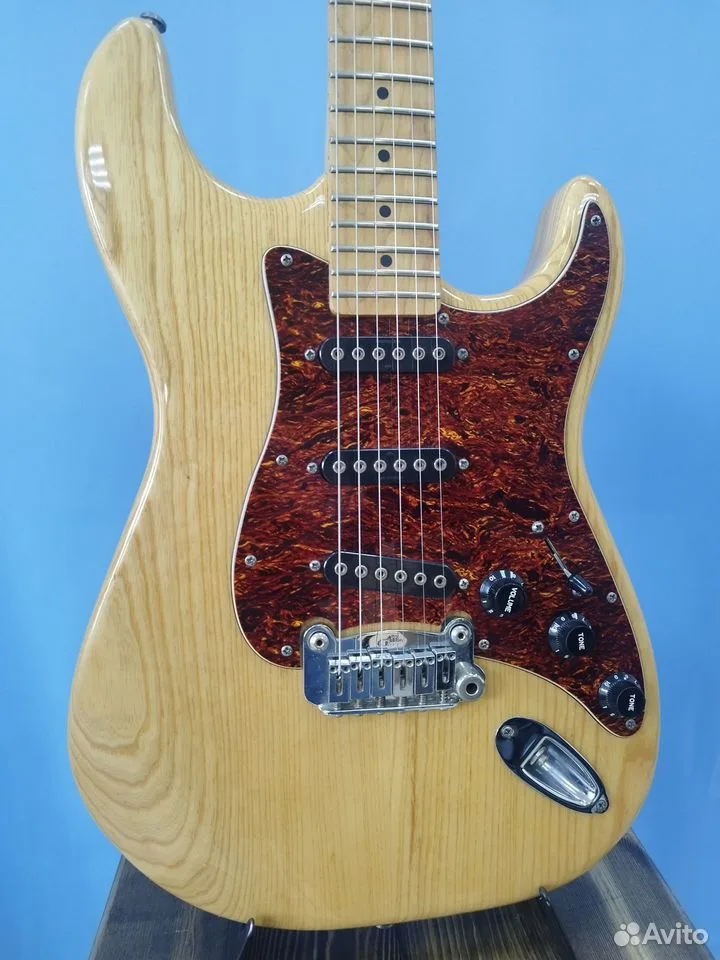 G&L Tribute S-500 Stratocaster, фото 3