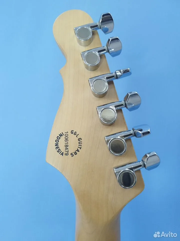 G&L Tribute S-500 Stratocaster, фото 8